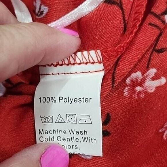 Shein Shorts Red Floral 29" Elastic Waist Attached Belt Women's 12 - Picture 5 of 5